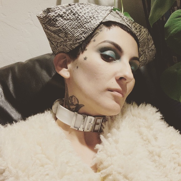 Meet your Posher, Liberty - Picture 4 of 8